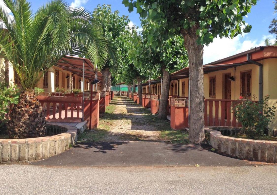 Onda Camping Village أرديا المظهر الخارجي الصورة